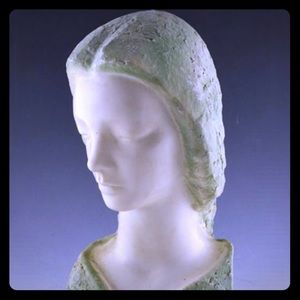 Face Of Love Madonna Head Bust